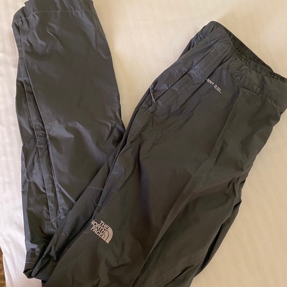 The North Face Pants - The North Face HYVENT 2.5 L Pants